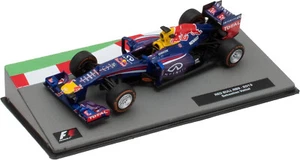 1:43 MAG NS015 Sebastian Vettel Red Bull RB9 World Champion 2013 - Picture 1 of 2