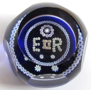 CAITHNESS GLAS QUEEN DIAMOND JUBILEE FACETTIERTER BRIEFBESCHWERER LTD ED 39/100 (10391) - Bild 1 von 4