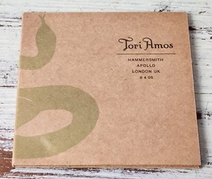 VG Tori Amos – Hammersmith Apollo, London, U.K. 6/4/05 (2005) E2L 97790 CD US - Picture 1 of 4
