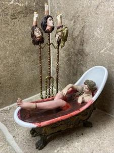 McFarlane Monsters Elizabeth Bathory Brustwarzenvariante 6 Gesichter des Wahnsinns RAR! - Bild 1 von 9