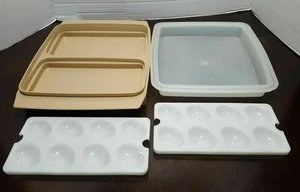 Tupperware Deviled Egg Keeper contenedor portador con bandejas #723 bronceado 4 piezas - Imagen 1 de 7