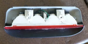 Mitsubishi Magna TL TW Wagon Centre Stop Light - Picture 1 of 3