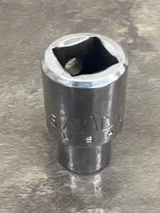 MAC TOOLS V146 1/2" DRIVE 7/16" 6PT CHROME SOCKET (WBP004432) - Picture 1 of 4