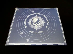 Grateful Dead 30 Trips Around The Sun 1986 Cal Expo Sacramento CA 5/3/86 2 CD - Picture 1 of 9