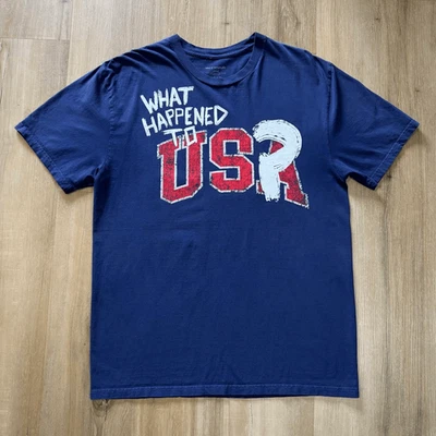 Camisa Vince Staples Negra en América 2024 Azul Gira Lo que pasó con EE. UU. Hip Hop Foto 1 de 3