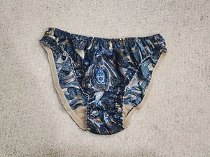 Vintage NWOT Satin Blue Paisley Panties Size XS - Bild 1 von 5