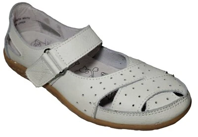 Spring Step Streetwise Womens US 6.5-7  EU 37 M White Leather Mary Jane Shoes  - Image 1 of 4