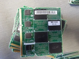 Hitachi 35528544569 1 TB Flashdrive Modul für FMPK 3286698-A Laufwerksmodul - Bild 1 von 3