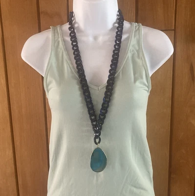 Collar colgante de ágata azul tormenta del océano cadena de resina Foto 1 de 4