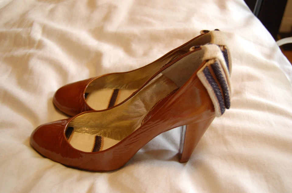 Zapatos Maloles Marrón Cobre Charol Tacones Zapatos Mujer 37 1/2 España Foto 1 de 4