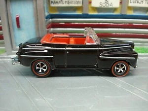 Hot Wheels FORD Super Deluxe Convertible Super Custom Redline Wheel Swap - Picture 1 of 12