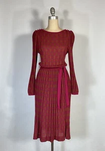 Vintage 1970's-80's ALBERT NIPON silk knit checkered magenta dress & belt sz. 4 - Picture 1 of 12