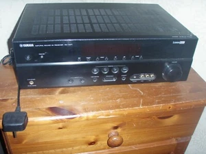 Yamaha RX-V371 AV Home Cinema Surround Sound Receiver HDMI Amplifier Dolby Fault - Picture 1 of 4