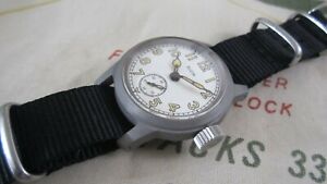 NEW OLD STOCK WW2 ELGIN  MILITARY WATCH  SUB SECOND   !
