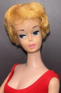 Bambola Barbie Vintage 1960 Bubblecut Bianco Zenzero Capelli Biondi 1° Edizione LEGGI - Foto 1 di 20