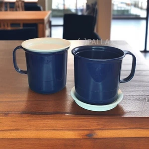 TUPPERWARE C36 NEUE TRINK-PALETTE INDIGO WEISS TASSEN MIT DECKEL 2x 350 ML - Bild 1 von 2