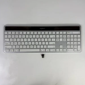 Logitech K750 Wireless Solar Recharging Slim Keyboard for Mac Silver/White - Picture 1 of 7