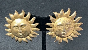 Vintage Gold Tone Sun Face Clip On Earrings Chunky 1.75" Made in USA - Foto 1 di 8