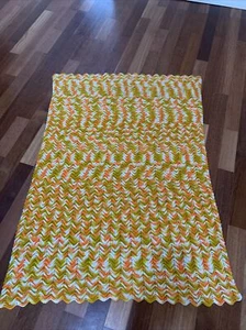 VTG 70s Chevron Zig Zag Retro Crochet Knit Gold White Orange Throw Afghan 55x42” - Picture 1 of 5