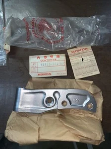 1972-1976 HONDA FRONT BRAKE CALIPER BRACKET HOLDER Support CB750K K2 K3 K4 K5 76 - Picture 1 of 4