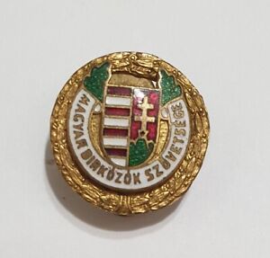 Vintage Hungary Wrestling Federation honored member pin badge