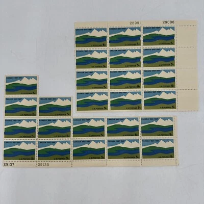 5¢ Stamps Canada Nationhood Centennial 25 Plate Blocks  MNH 5 Cents Issued 1967 - Image 1 of 3
