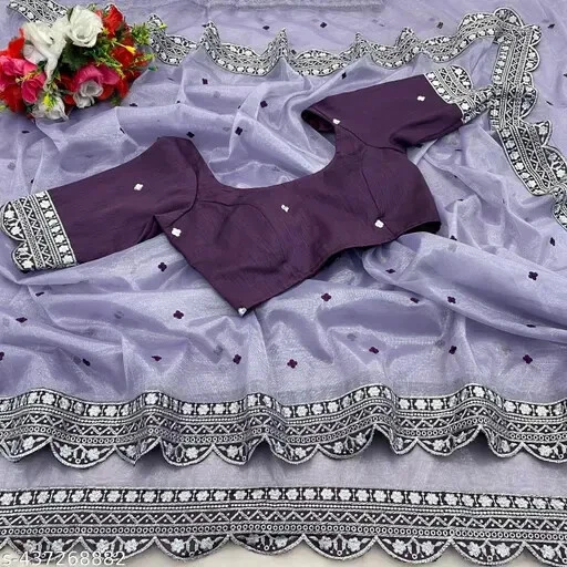 Sari de nailon para mujer con blusa separada pieza Foto 1 de 1