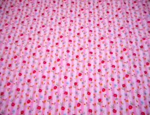 30er Jahre Reproduktion Stoff Meterware rote Rosen auf rosa weißen Streifen Baumwolle #PC - Bild 1 von 2