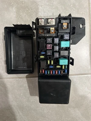 2006 Acura TSX автоматический моторный отсек предохранитель коробка оригинальная деталь - Изображение 1 из 3