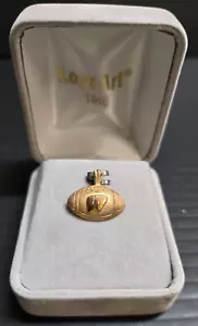COLGANTE FUTBOL WASHINGTON ORO 10K POR LOGOART (00) - Imagen 1 de 8