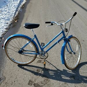 Vintage RALEIGH Nottingham ENGLAND Blue 3 Speed Bicycle Bike 40" Tall, 64" Long