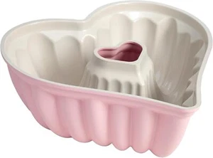 Heart Shaped Fluted Cake Pan, Cast Aluminum with Clean Ceramic Nonstick - Picture 1 of 10