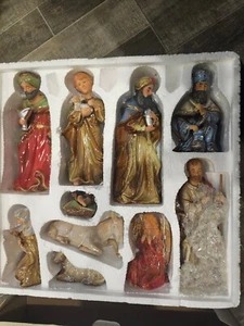 Kirkland's Weihnachtskrippe Töpfergarten II glasiert. 10 teiliges Set Jesus - Bild 1 von 9