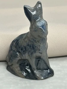 Vintage 1988 Rowe Pottery Cambridge WI Salt Glazed Rabbit Cottage Core - Picture 1 of 15