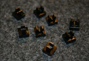(8) 1x1 Black Plate w/ Clip on Top Bricks ~ Lego ~ NEW ~ Castle Pirates - Picture 1 of 1