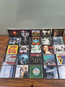 Classic Rock CD'S LOT 25 CDs 70s 80s 90's Metal, Grunge Rock And More See Photos - Foto 1 di 8