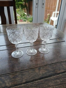 3 x Stuart Crystal England Victoria Diamond Cut Ball Stem Wine Glasses 5 inch - Picture 1 of 4