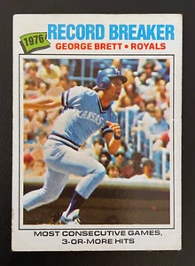 1977 Topps #231 - George Brett Record Breaker (HOF) - KC Royals (B) - Bild 1 von 3