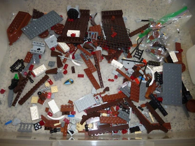 LEGO Castle: Troll Warship (7048) incomplete, missing dragon, sails, decent! - Image 1 of 4