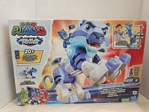 PJ Masks Animal Power Charge and Roar Power Cat. Licht und Sound fx.  Heldenausweis - Bild 1 von 2