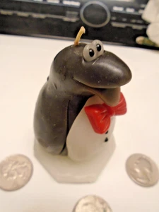 1970's-Northern Lights Candles -PENGUIN - Candle-signed-hard milled- 3.5" tall - Picture 1 of 4