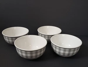 ROYAL NORFOLK Black & White Plaid Set Of 4 Bowls Soup Cereal 6 Inch - Foto 1 di 10