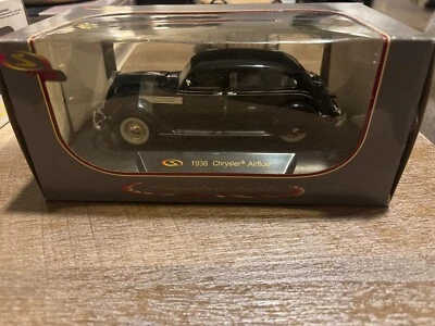 Signature Models 1936 Chrysler Airflow Die Cast 32306 1:32 Scale NIB - Image 1 of 3