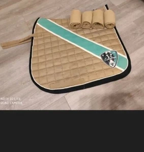 ** ESKADRON **Schabracke + Bandagen Eskadron 2 tlg.SET Dressur Iceblue Melange - Bild 1 von 1