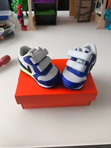 Nike Star Runner 2 Kids Shoe Size UK2.5 BNIB - Picture 1 of 12