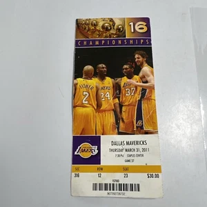 2011 NBA MAVERICKS @ LOS ANGELES LAKERS BIGLIETTO COMPLETO KOBE BRYANT 31 MARZO DIRK - Foto 1 di 8