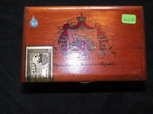 ARTURO FUENTE  FLOR FINA MADURO  EMPTY WOODEN CIGAR BOX - Picture 1 of 6