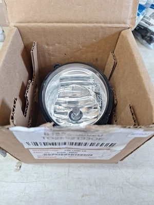 NUEVO OEM Toyota Genuino 81220-08020 Conjunto de Lámpara Antiniebla LH 8122008020 Foto 1 de 4