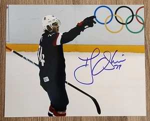 TJ Oshie Signed Team USA 8x10 Photo NHL Olympic Hockey Legend RAD - Picture 1 of 1