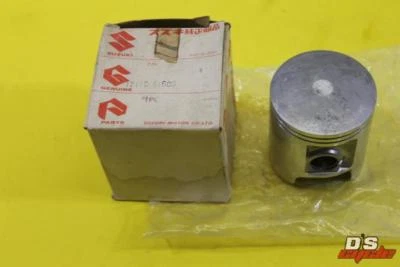Suzuki NOS PE250, RM250, 1977-78, Piston, STD, # 12110-41600 - Image 1 of 4
